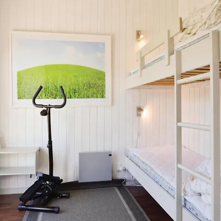 Four-bedroom Holiday In Saltum
